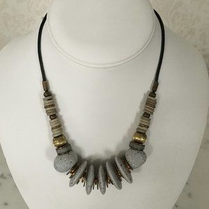 1980's Vintage Chunky Stone Necklace - Gray & Gold